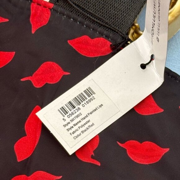 🆕 LULU GUINNESS 🧿 NWT Hand Painted Lips Nylon Zip Tote - Picture 11 of 11